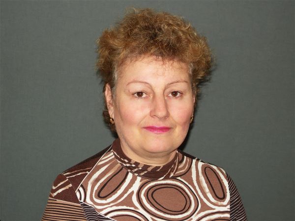 Няня Лариса