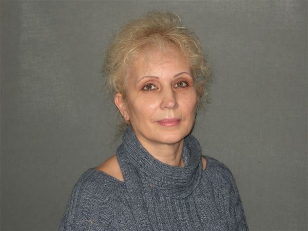 Няня Елена