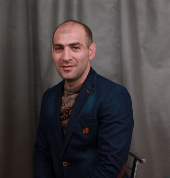 Помощник по хозяйству Артур