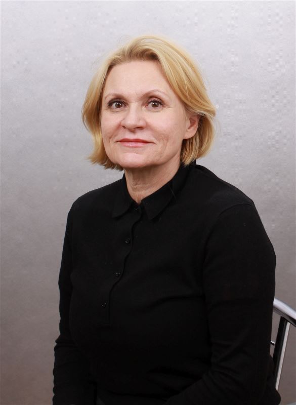 Няня Елена