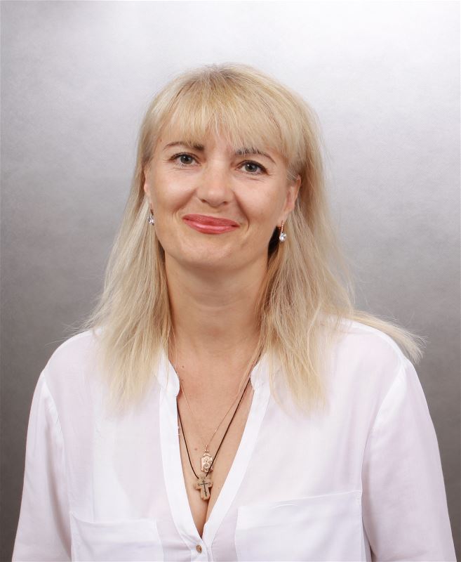 Няня Елена