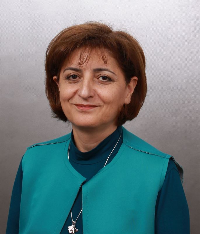 Няня Карина Саркисовна