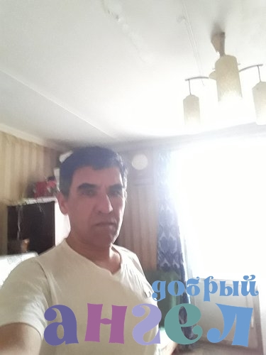 Помощник по хозяйству Зокир