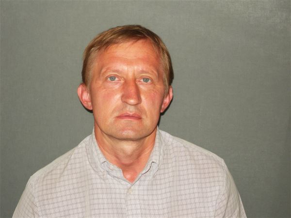 Помощник по хозяйству Юрий