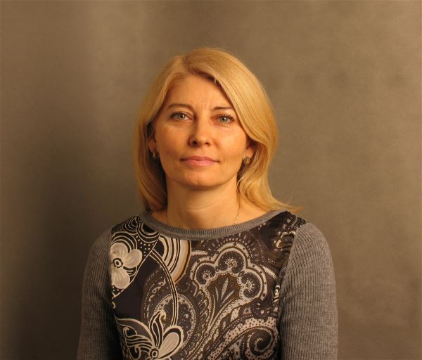 Няня Елена