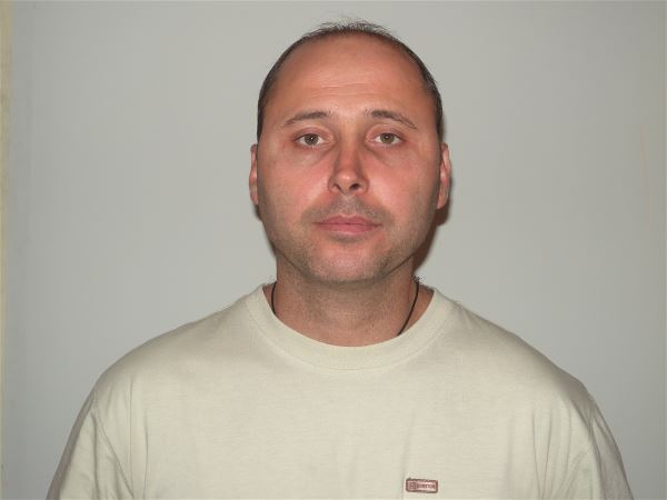 Помощник по хозяйству Владимир