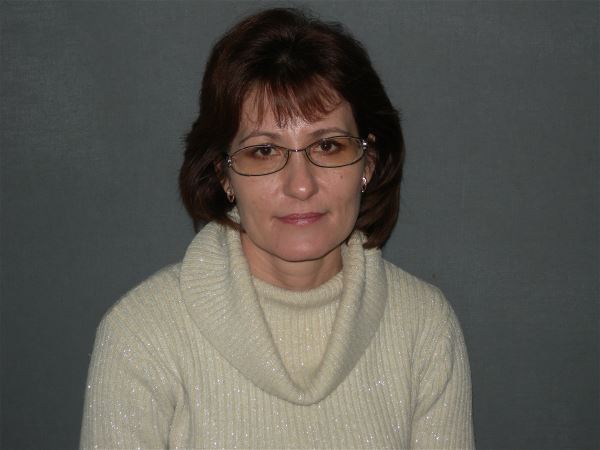 Няня Элина