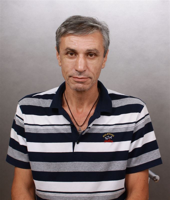 Водитель Игорь
