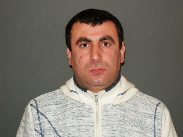 Помощник по хозяйству Зайнулобиддин