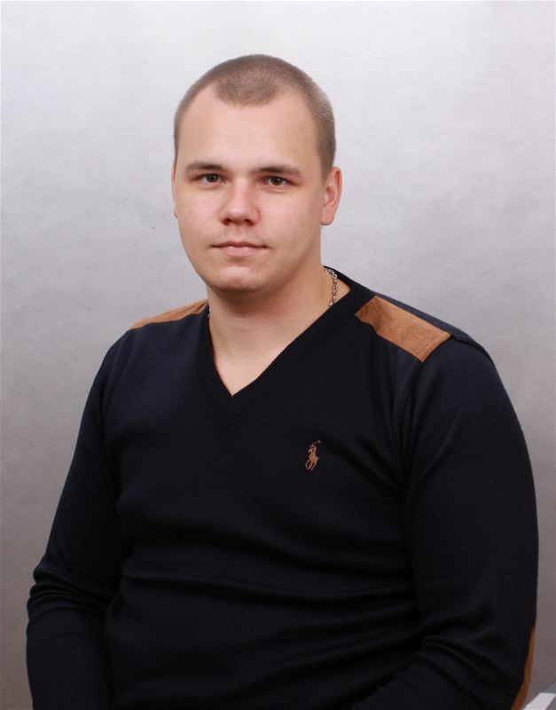 Водитель Дмитрий