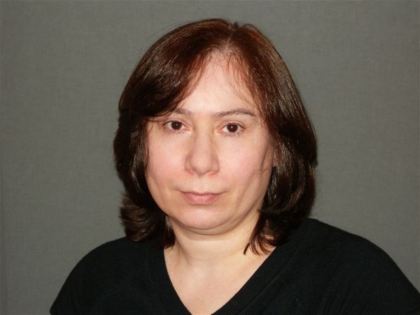 Няня Лариса