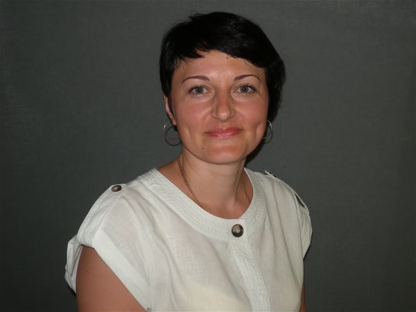 Няня Элина