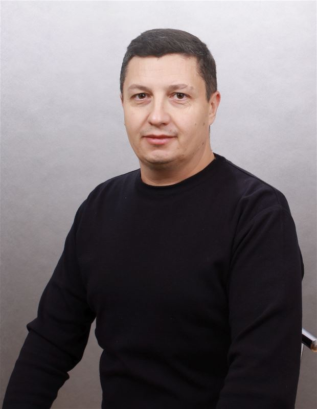 Водитель Олег