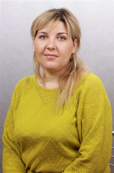 Няня Елена