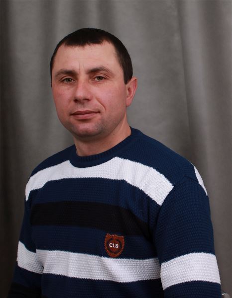 Водитель Дмитрий
