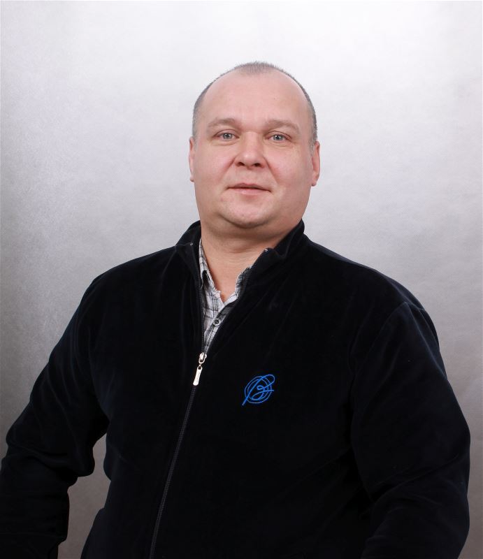 Помощник по хозяйству Дмитрий