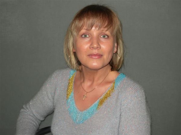 Домработница Елена
