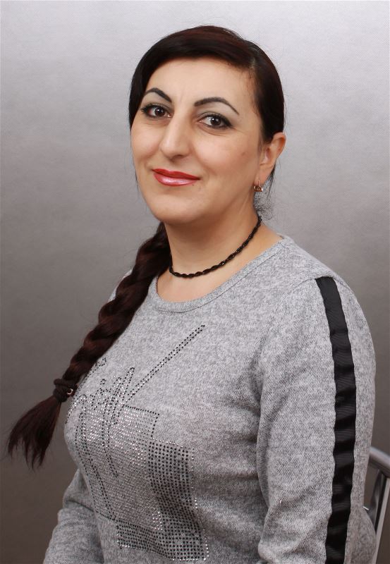 Няня Нарине