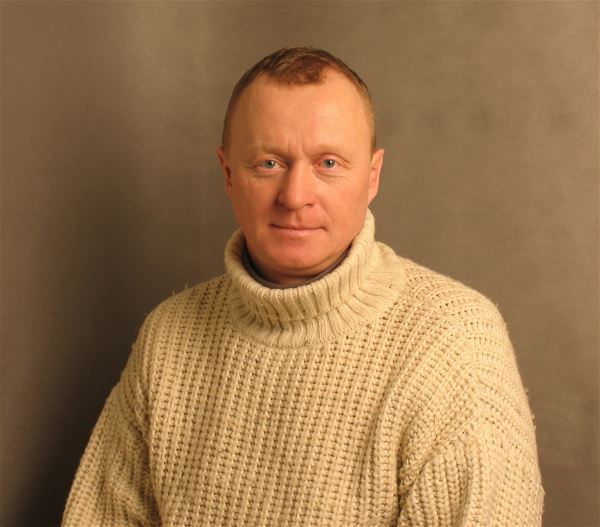 Помощник по хозяйству Михаил