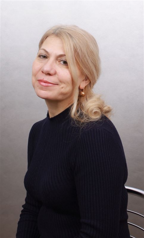 Домработница Лариса