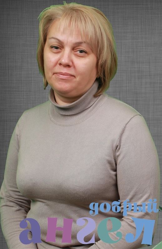 Няня Лариса