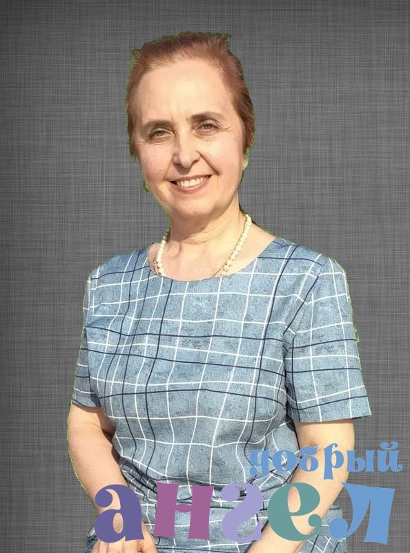 Няня Лариса
