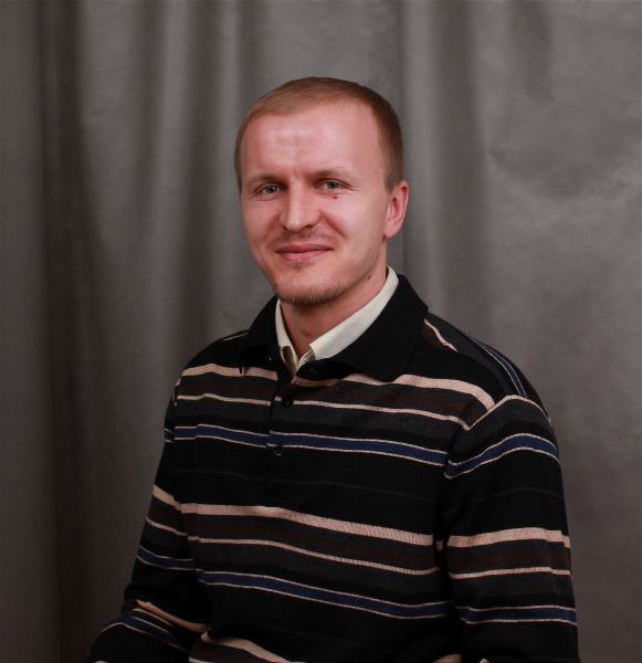 Помощник по хозяйству Михаил