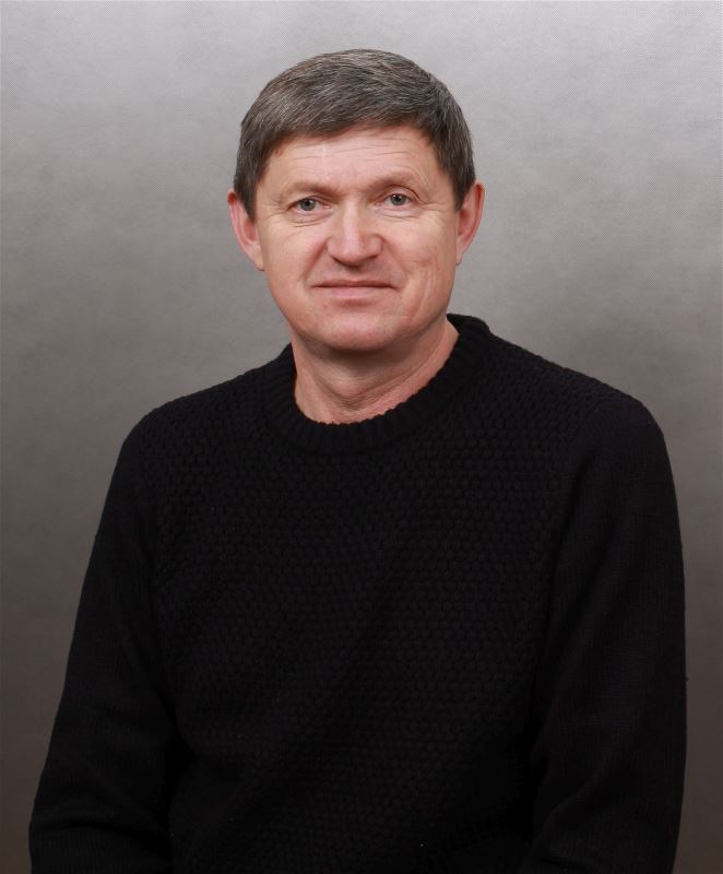 Помощник по хозяйству Хасан