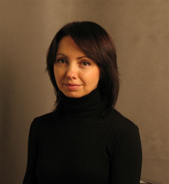 Домработница Елена