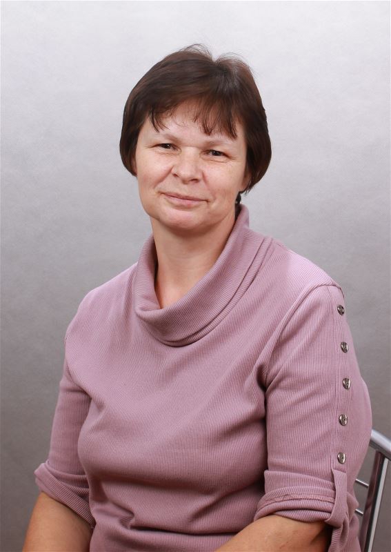 Няня Лариса