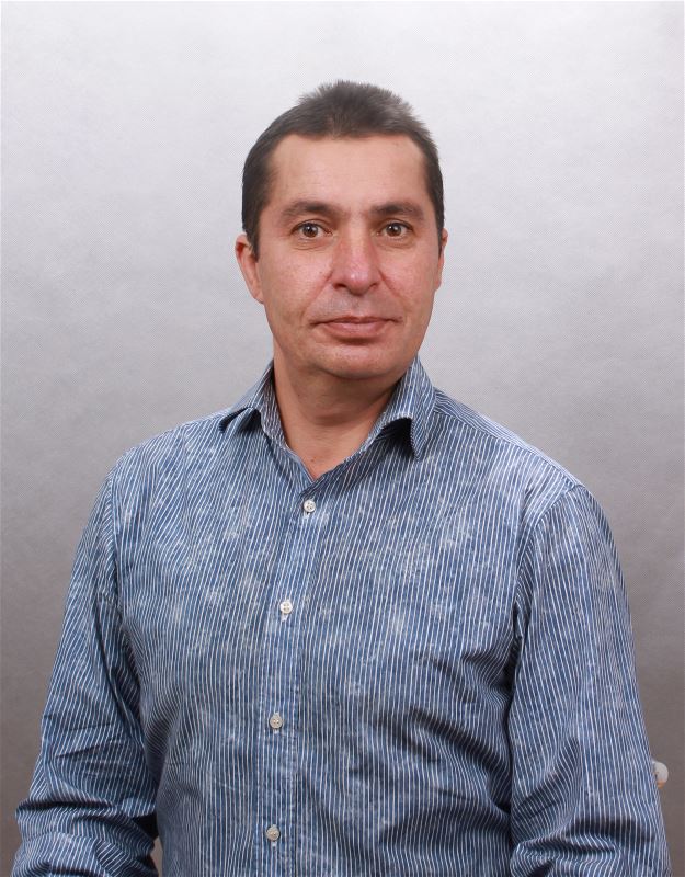 Помощник по хозяйству Павел