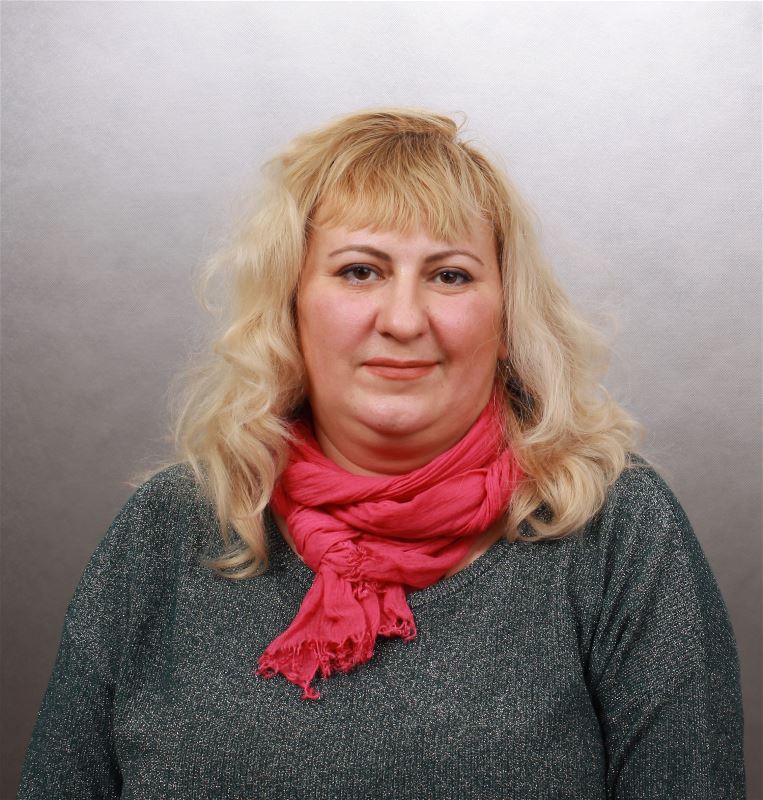 Няня Элла