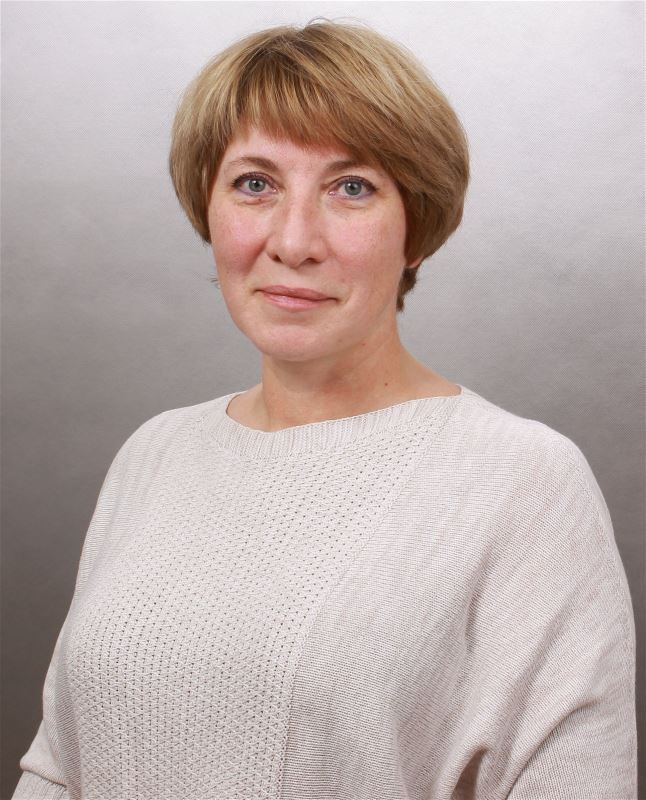 Няня Елена