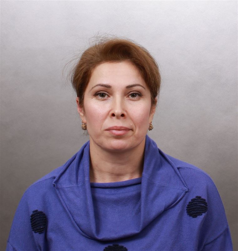 Няня Саядпери
