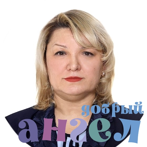 Няня Лариса