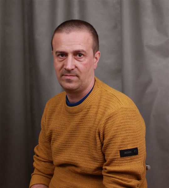 Водитель Антон