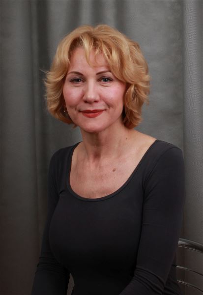 Няня Алла