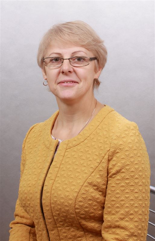 Няня Елена