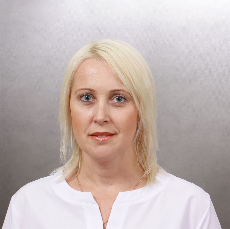 Няня Елена