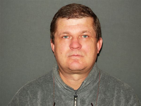 Помощник по хозяйству Александр