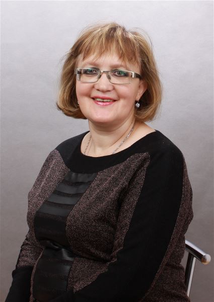 Домработница Елена