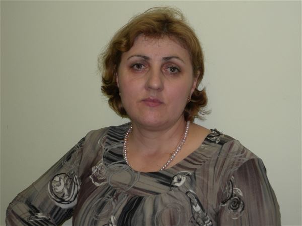 Домработница Елена