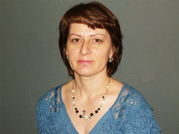 Няня Алла