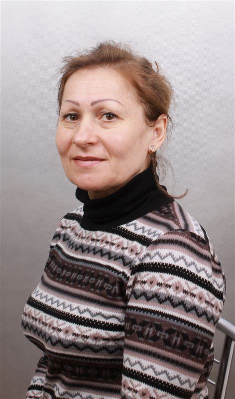 Домработница Елена