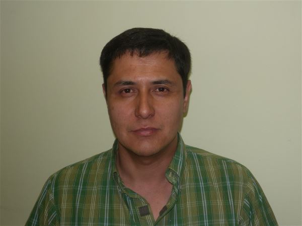 Помощник по хозяйству Фахруддин