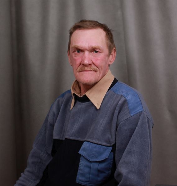 Помощник по хозяйству Игорь