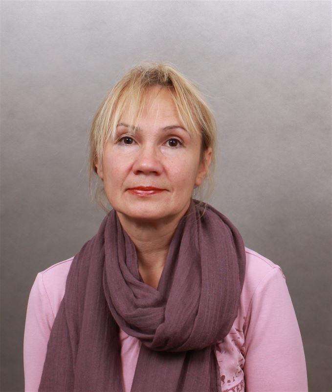 Няня Алла