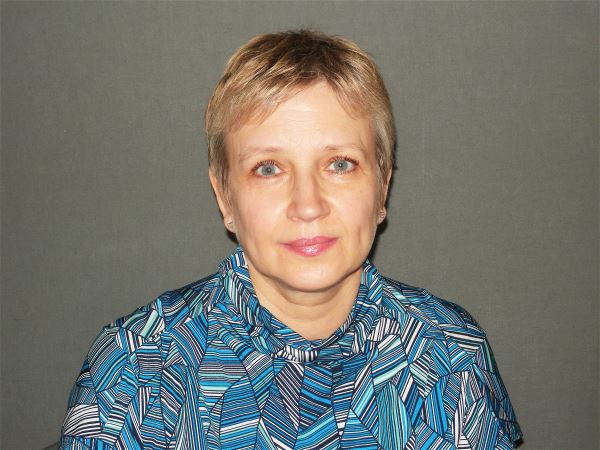 Домработница Лариса