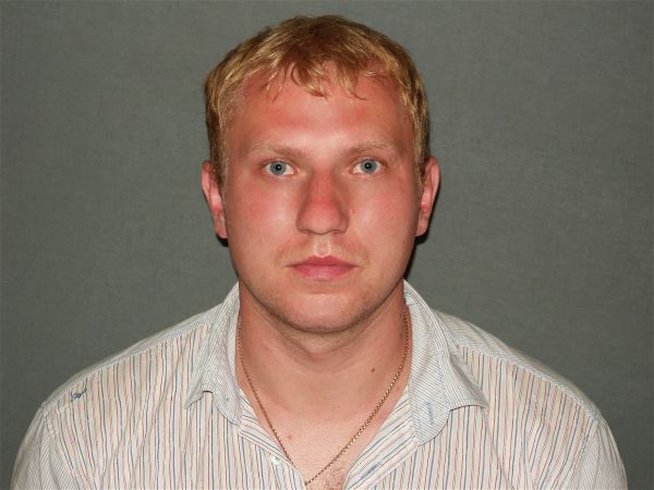 Помощник по хозяйству Сергей