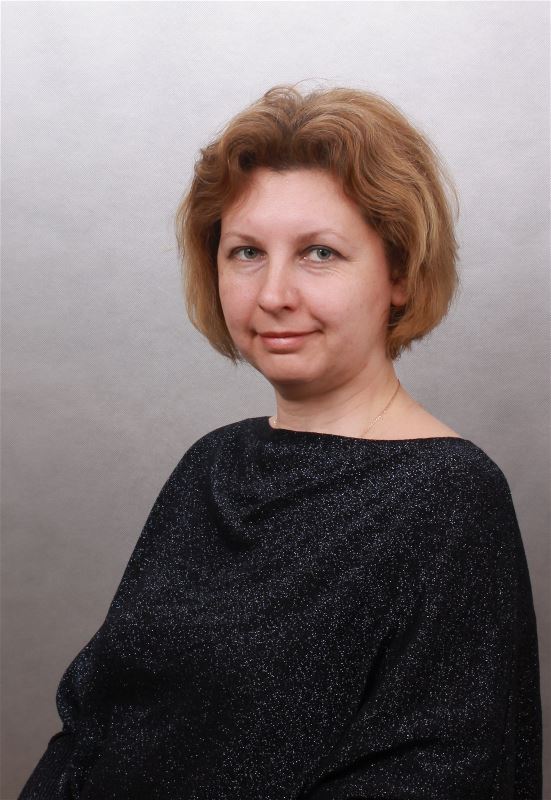 Няня Лариса
